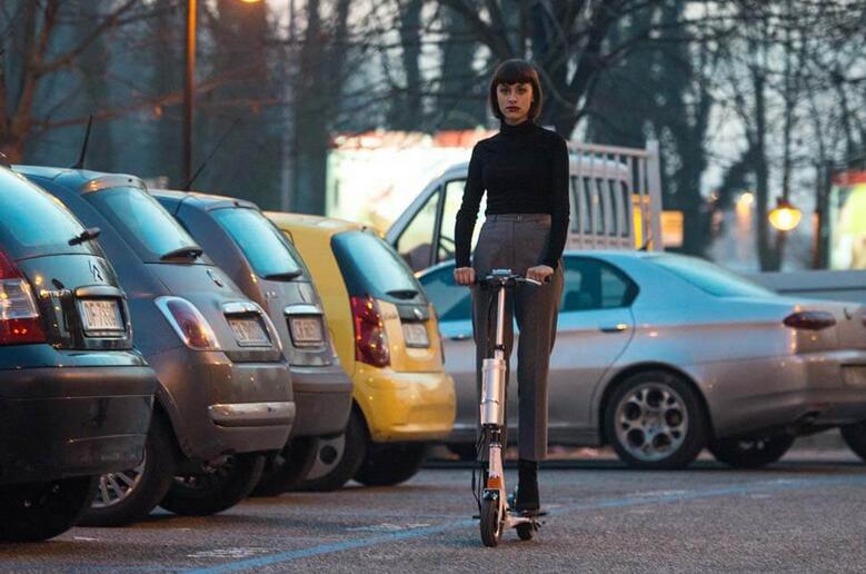 En cambio, un Airwheel auto-equilibrio scooter eléctrico Z3 es suficiente entonces.